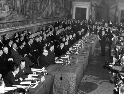 Brexit's Choice for EU, UK: Firm Friends or Nearby Rivals