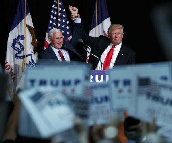 Dems Propose Bill to Allow Lawsuits Against Trump on Financial Disclosure