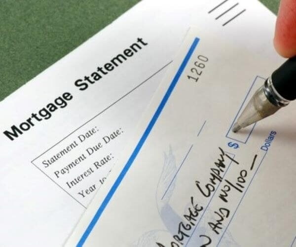 Mortgage Rates Rise to 5.66%, Weighing on Housing Market