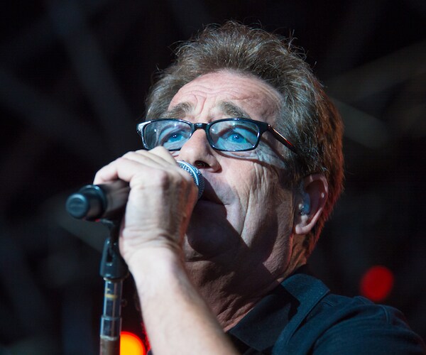 Huey Lewis & The News Cancel Tour Dates Over Hearing Loss
