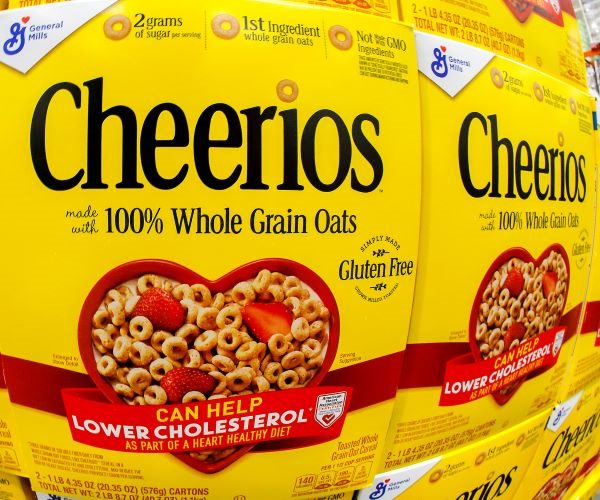 Cheerios Maker General Mills Profit Forecast Dips as Costs Rise