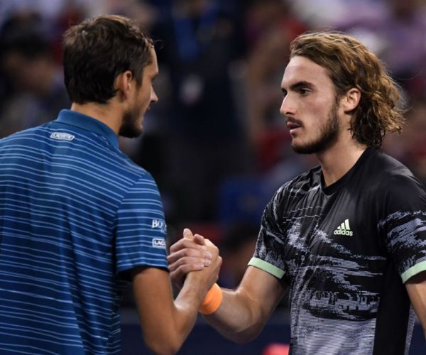 Weak Handshake Linked to Increased Risk of Stroke, Heart Attack