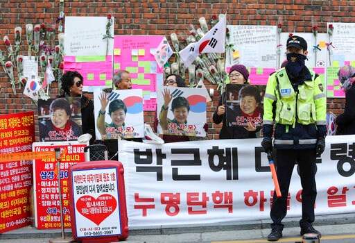 South Korean Prosecutors to Question Ousted Leader Next Week