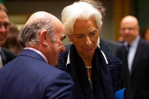 Europe's New Central Bank Chief Faces Slow Growth, Dissent