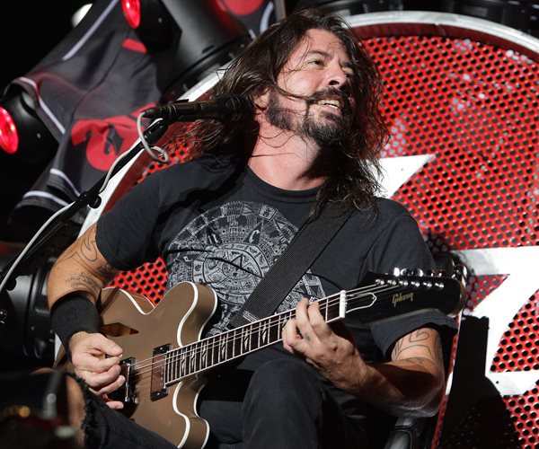 Foo Fighters 'Rickroll' Westboro Baptist Church