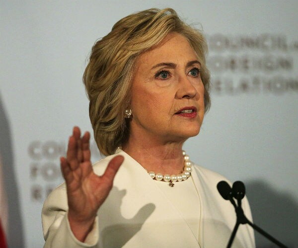 Clinton, Kaine Downplay Questions on Her Stamina, Health