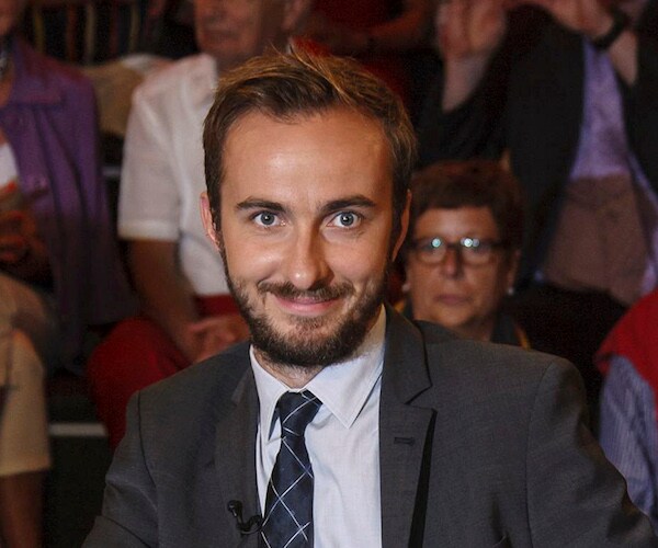 Jan Boehmermann's Erdogan Poem Slam Won't Be Prosecuted