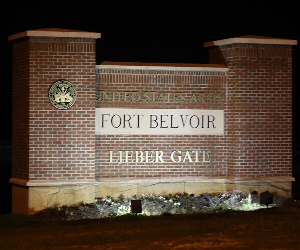 US Army Reports 'Barricade Situation' at Base Outside DC