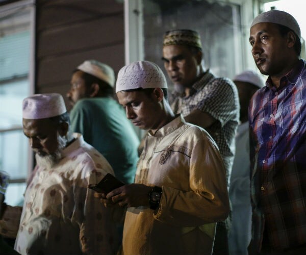 Police Search for Suspect in Killing of Imam, Friend