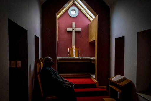 African Leaders Hail Tutu, but Many Don't Follow His Lead