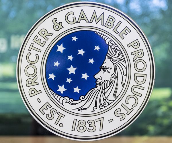 P&G Tops Profit Estimates on Higher Prices