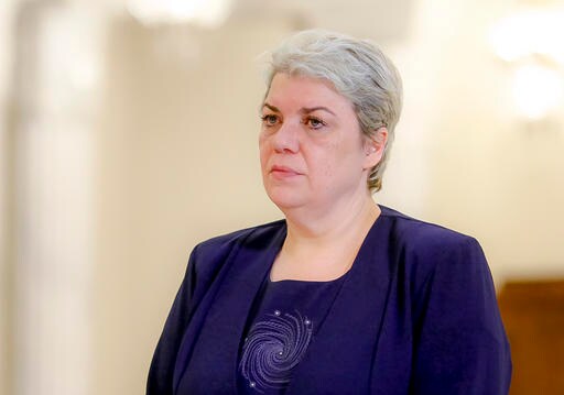 Romania Delays Nomination of First Female Muslim Leader