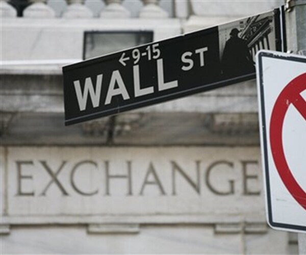 Wall Street Edges up as Nasdaq Sets Record High