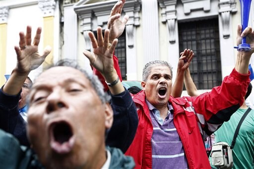 Immunity Lifted, Prosecutors Close in on Guatemala President