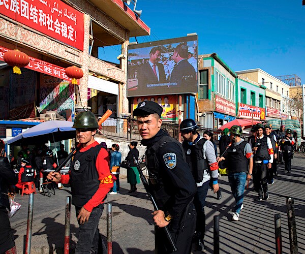 NY Times: US Weighs Human Rights Abuse Sanctions on Chinese