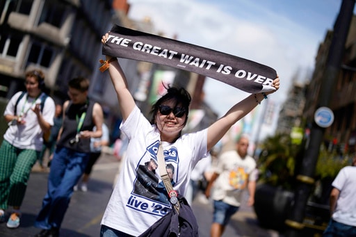 Oasis Fans Go Supersonic as Seminal Band's Long-Awaited Reunion Tour Kicks off in Cardiff