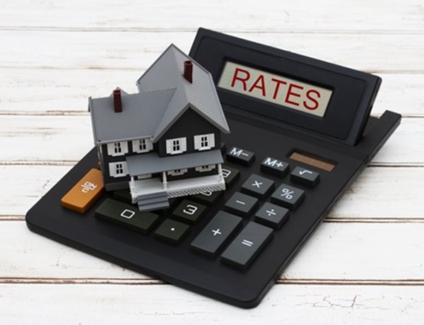 Gundlach: 'Coast Might Be Clear' for Fed to Increase Rates