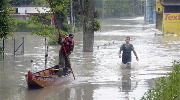 Czechs, Austrians, Germans Prepare for More Severe Flooding