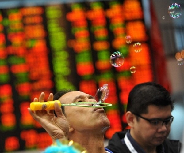 Passive Investing Bubble May Trigger Massive Exodus from Stocks