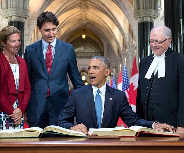 Johnnie Moore: Obama Admin. 'Sat on Their Hands' Amid Christian 'Genocide'