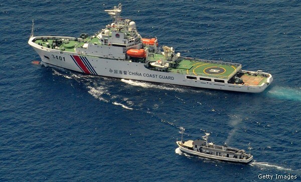Philippine Ship Dodges China Blockade