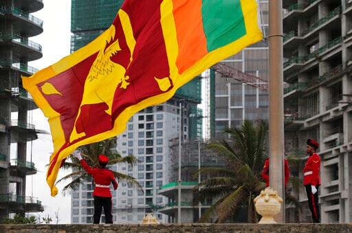 Sri Lanka Gives Free Visa to Boost Tourism after Bomb Blasts