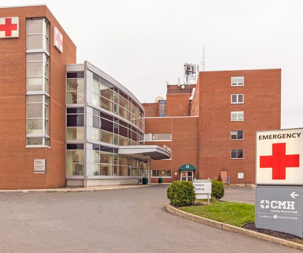 a hospital in hudson new york