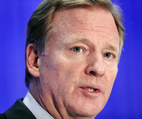 Goodell's Appeasement on Standing Makes NFL Propaganda Tool   