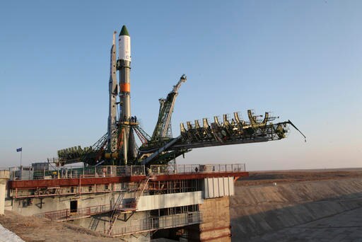 Russia Emergency Teams Look for Debris of Crashed Spacecraft