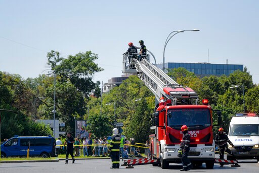 U.S. Black Hawk Helicopter Forced to Land in Bucharest
