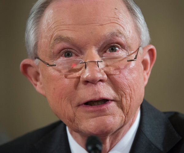 Sessions Nomination Advances to Full Senate