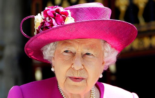 Palace: Queen Elizabeth II Had Successful Eye Surgery