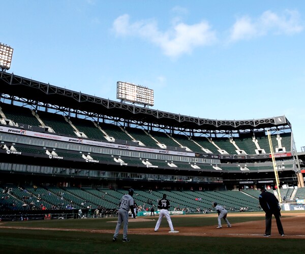 White Sox, Rays Attendance, Weather Dismal for Home Opener