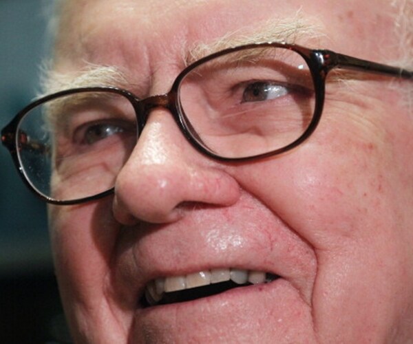 Buffett Downplays Value Clash Between Berkshire, Cost-cutting 3G