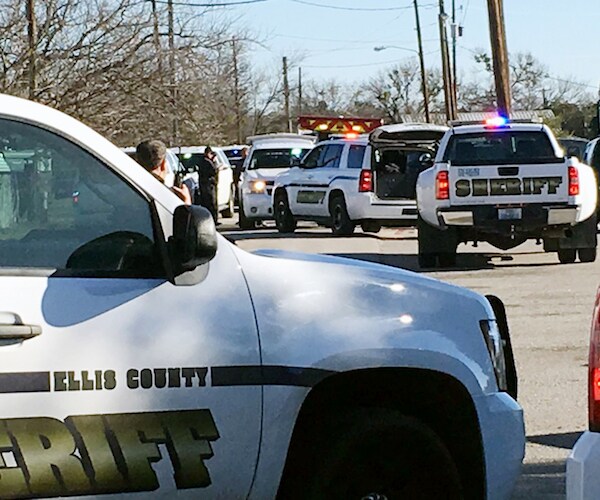 Texas School Shooting Injures Teen Girl; Teen Boy Arrested