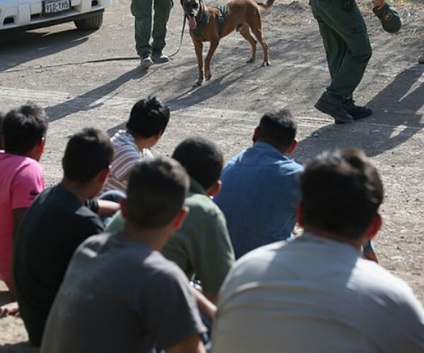 USCIS: 500 Criminal Ex-Dreamers Ordered Out Still at Large in US