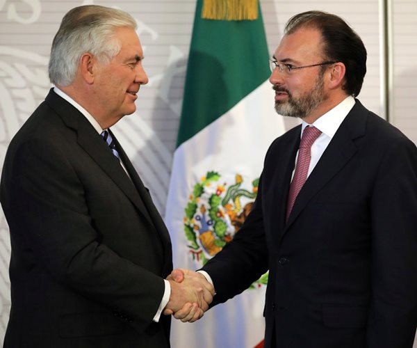 Trump's Envoys Get Cool Reception as Deportation Plans Upset Mexico