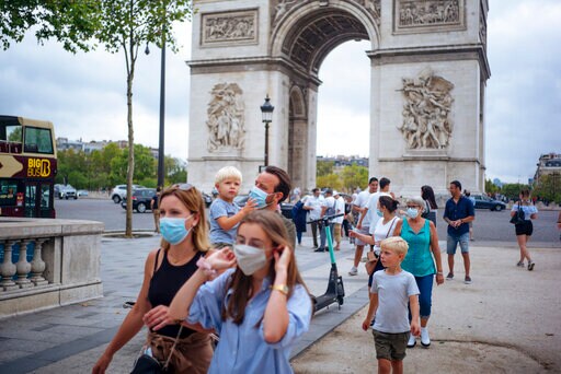 Masks Imposed on Paris; 20% of France in Virus Red Zone