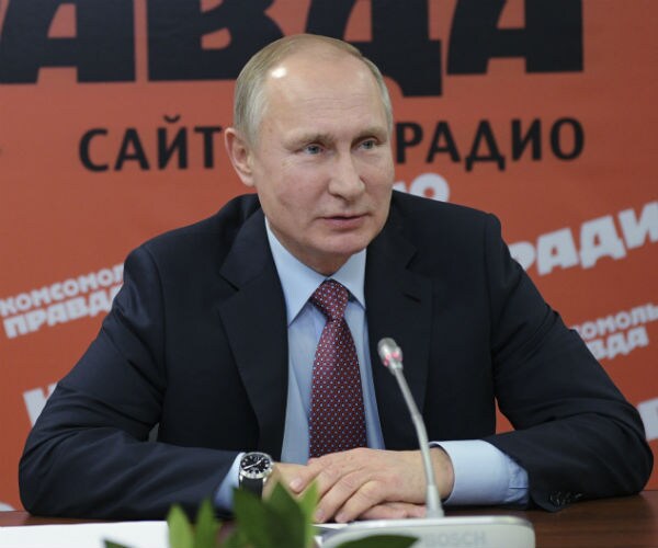 Kremlin Shrugs off White House Refusal to Congratulate Putin