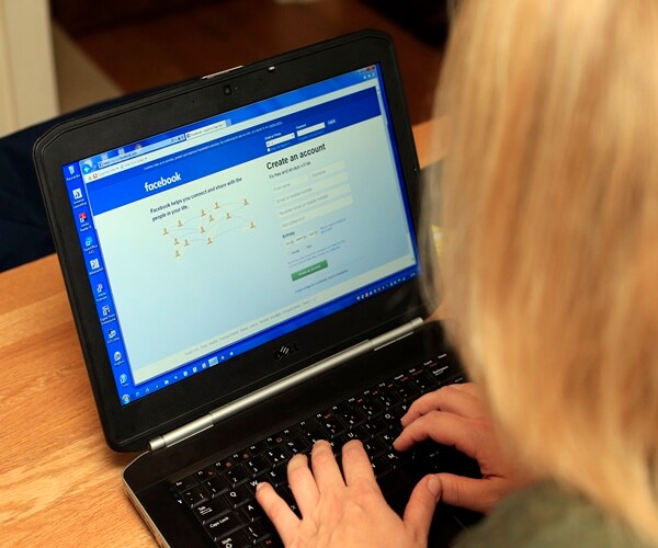 US Charges Facebook with Racial Discrimination in Targeted Housing Ads