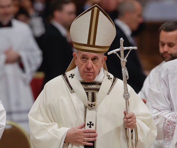 Pope's Good Friday Service Focuses on Sex Trafficked Girls