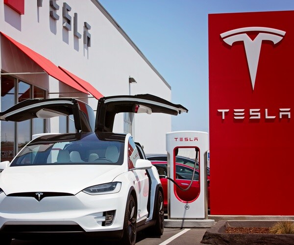 Big Short's Eisman Ends Bet Against Tesla, Calling It 'Cult-Like'