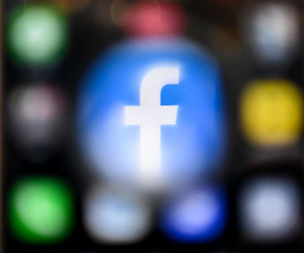 Russia to Restrict Facebook Access for 'Censoring' Its Media 