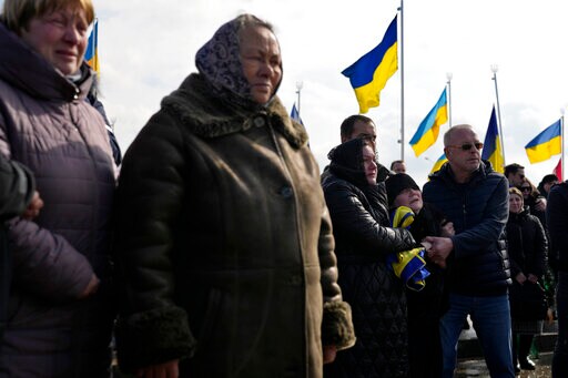 'Oh My Daughter': Volunteer Medic, 29, Buried in Ukraine