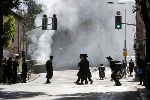 Israeli Police, Ultra-Orthodox Protesters Clash over Schools