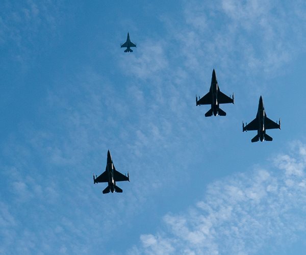 US Moves F-16 Squadron From Germany to Romania as Ukraine Tension Spikes