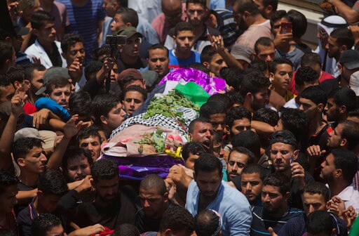 Israeli Strikes Hamas in Gaza after Rocket Fire Resumes