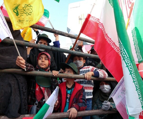 Congress Passes Bill Awarding Highest Honor to 1979 Iran Hostages