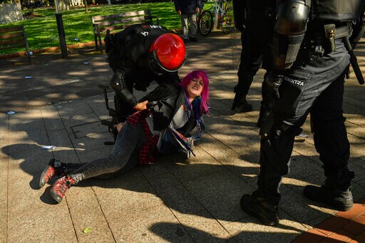 Police in Spain Clash with Those Protesting Far-right Party