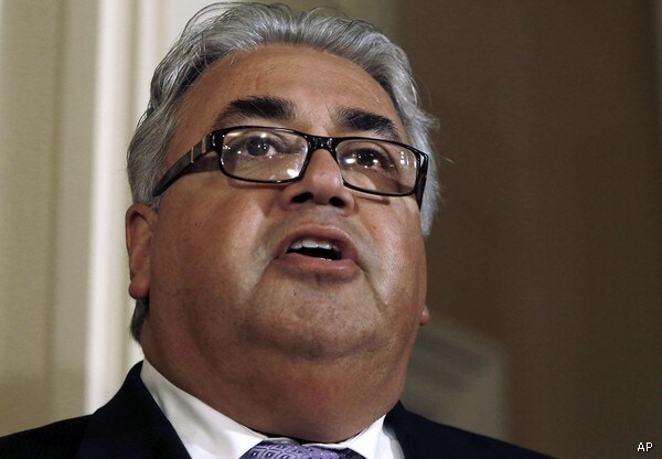 Bribery Probe in Calif. Statehouse Could Alter 2014 Elections